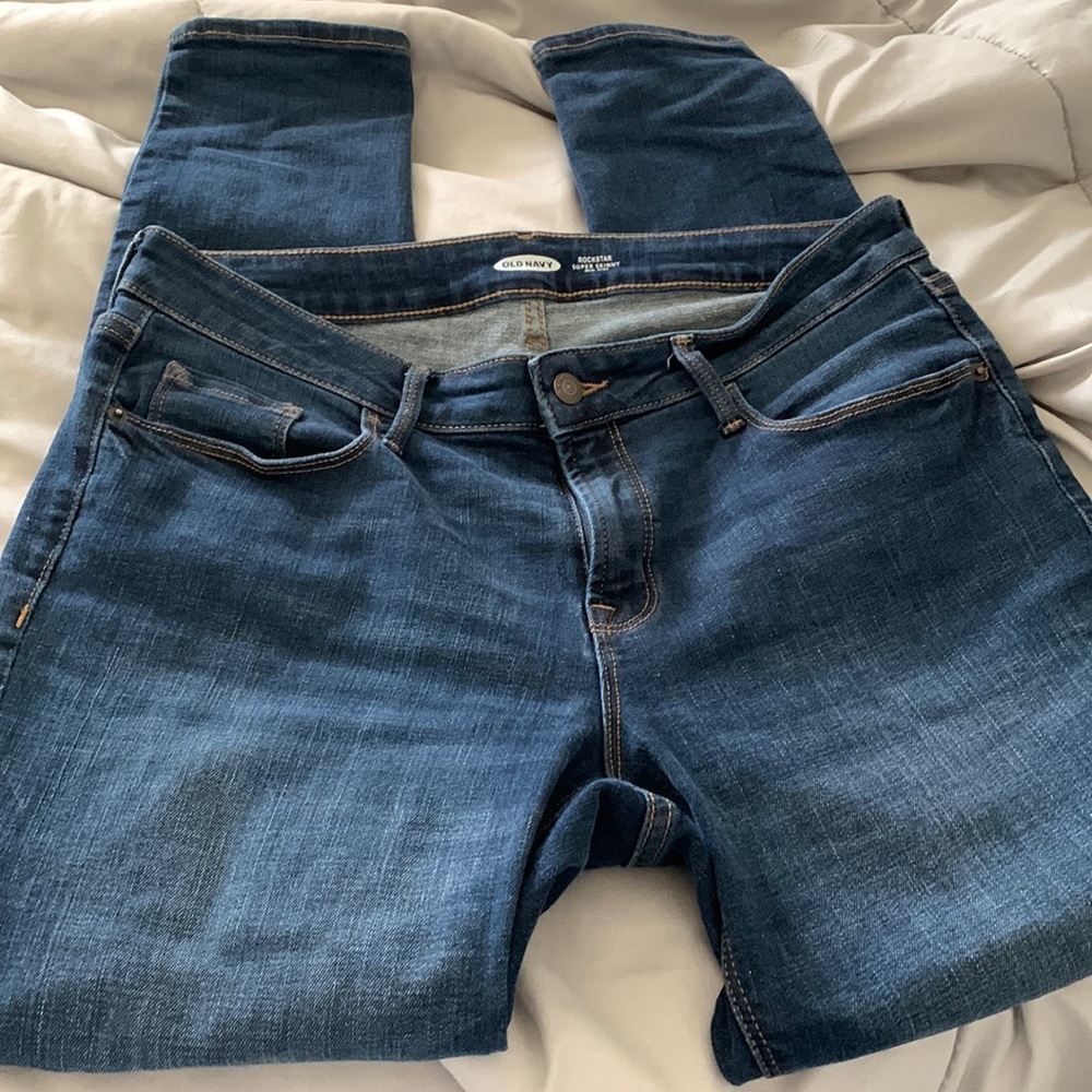 Old Navy Rockstar Super Skinny